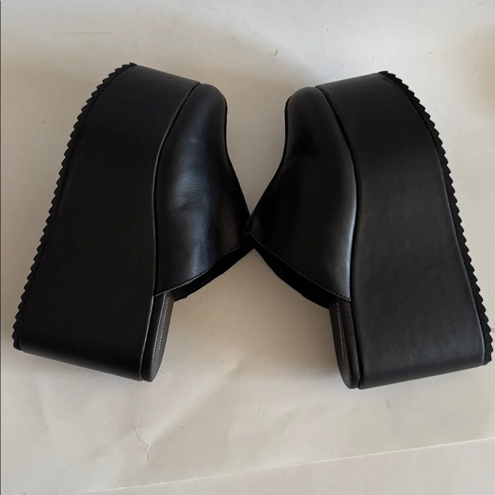 Intentionally Blank Black Kim Flatform Heel Chunky Platform Mules size 39 EU